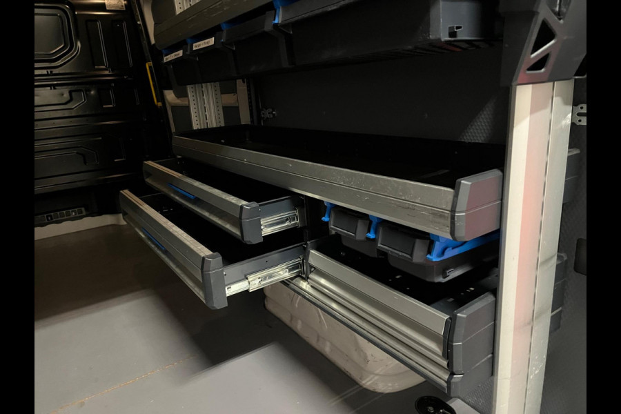 Volkswagen Crafter Automaat DSG Servicewagen 35 2.0 TDI 140pk L3H3 Highline Airco CruiseControl Navigatie Sortimo RIJKLAARPRIJS