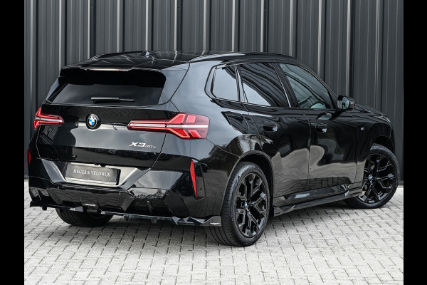 BMW X3 30e xDrive 300pk M-Sport | Panorama dak | Sport stoelen | Driving Assistant Plus | Dab+ | Harman/Kardon | Adaptive Led | Head-Up | 360 Camera | Comfort Access | Ambiance Interieur  | Iconic Glow