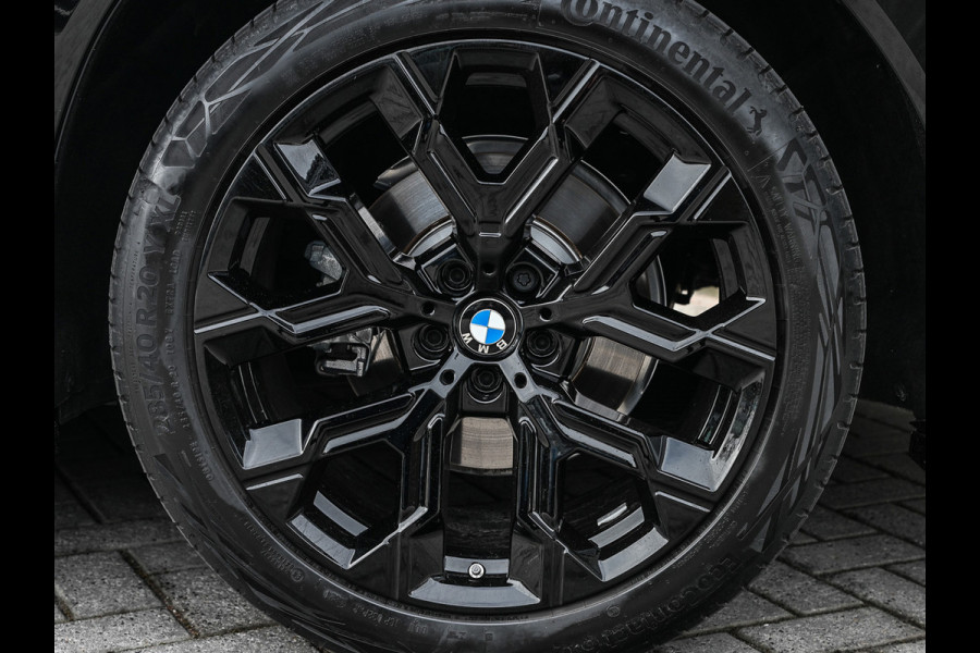 BMW X3 30e xDrive 300pk M-Sport | Panorama dak | Sport stoelen | Driving Assistant Plus | Dab+ | Harman/Kardon | Adaptive Led | Head-Up | 360 Camera | Comfort Access | Ambiance Interieur  | Iconic Glow