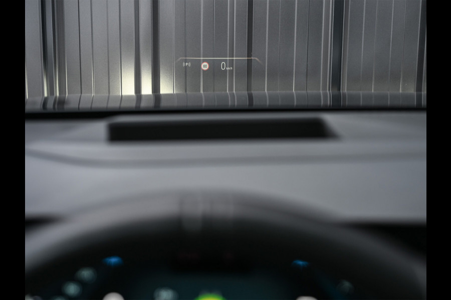 BMW X3 30e xDrive 300pk M-Sport | Panorama dak | Sport stoelen | Driving Assistant Plus | Dab+ | Harman/Kardon | Adaptive Led | Head-Up | 360 Camera | Comfort Access | Ambiance Interieur  | Iconic Glow