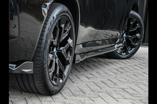 BMW X3 30e xDrive 300pk M-Sport | Panorama dak | Sport stoelen | Driving Assistant Plus | Dab+ | Harman/Kardon | Adaptive Led | Head-Up | 360 Camera | Comfort Access | Ambiance Interieur  | Iconic Glow