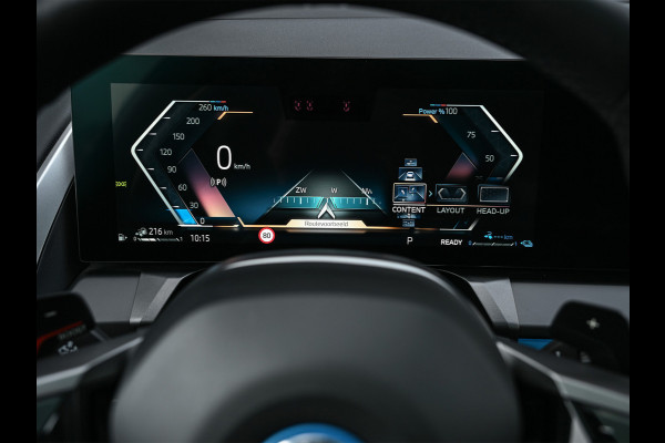 BMW X3 30e xDrive 300pk M-Sport | Panorama dak | Sport stoelen | Driving Assistant Plus | Dab+ | Harman/Kardon | Adaptive Led | Head-Up | 360 Camera | Comfort Access | Ambiance Interieur  | Iconic Glow