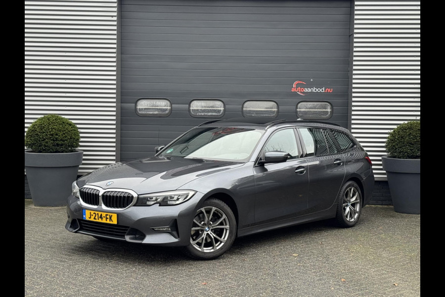 BMW 3 Serie Touring 320i Executive Edition | Panoramadak | DAB | Carplay | Navigatie | Elektrische Achterklep |