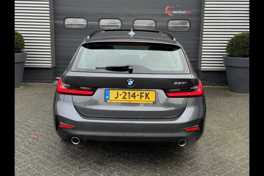BMW 3 Serie Touring 320i Executive Edition | Panoramadak | DAB | Carplay | Navigatie | Elektrische Achterklep |