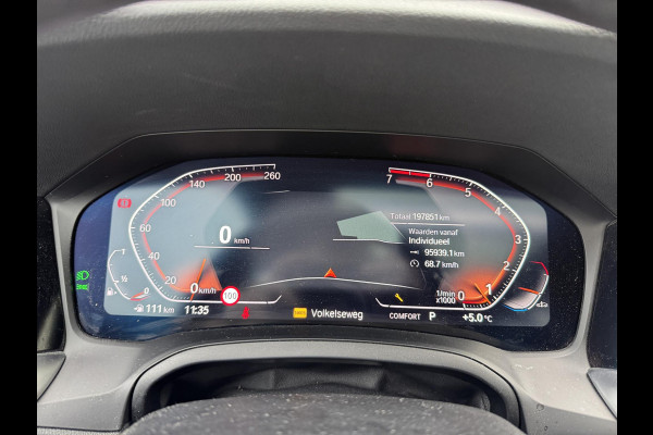 BMW 3 Serie Touring 320i Executive Edition | Panoramadak | DAB | Carplay | Navigatie | Elektrische Achterklep |