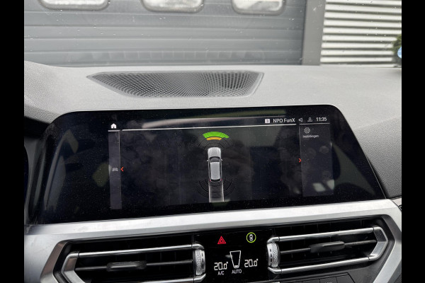 BMW 3 Serie Touring 320i Executive Edition | Panoramadak | DAB | Carplay | Navigatie | Elektrische Achterklep |