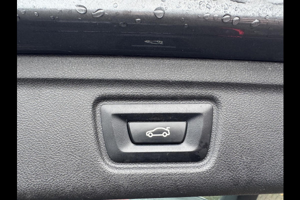 BMW 3 Serie Touring 320i Executive Edition | Panoramadak | DAB | Carplay | Navigatie | Elektrische Achterklep |