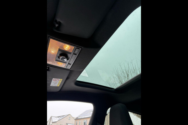 Volkswagen up! 1.0 TSI GTI 115pk | VOL! | Panoramadak | Beats Audio | Zomer- & Winterset | Stoelverwarming | Cruise Control |