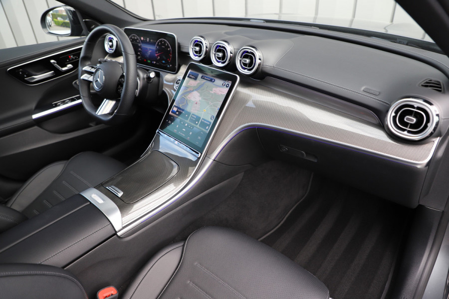 Mercedes-Benz C-Klasse 200 AMG | Pano | Burmester | Sfeerverlichting | Distronic | Keyles-go | Memory | Carbon | Digital-light | NL-auto | 2021.