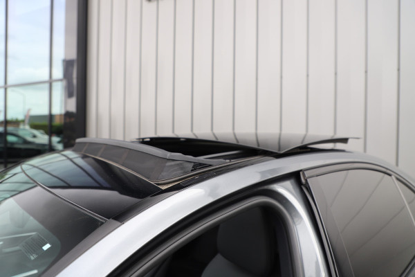 Mercedes-Benz C-Klasse 200 AMG | Pano | Burmester | Sfeerverlichting | Distronic | Keyles-go | Memory | Carbon | Digital-light | NL-auto | 2021.