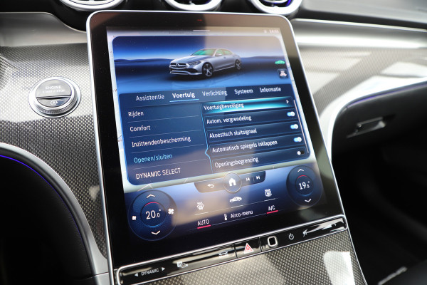 Mercedes-Benz C-Klasse 200 AMG | Pano | Burmester | Sfeerverlichting | Distronic | Keyles-go | Memory | Carbon | Digital-light | NL-auto | 2021.