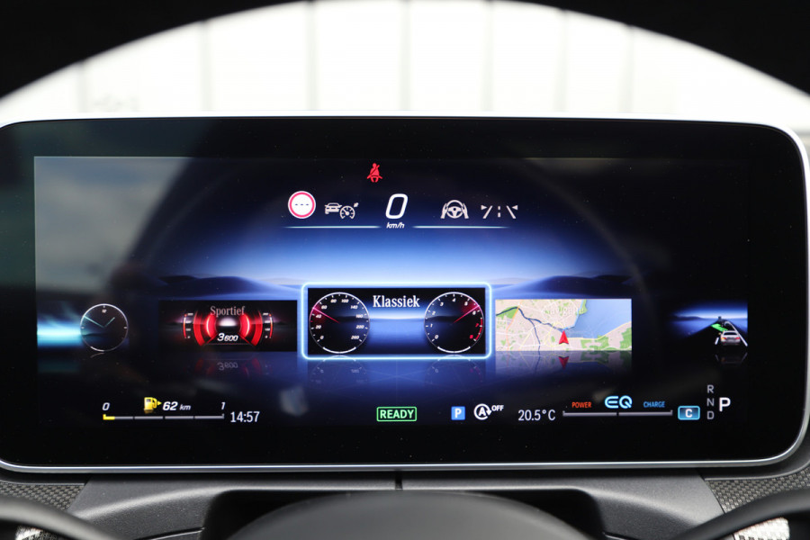 Mercedes-Benz C-Klasse 200 AMG | Pano | Burmester | Sfeerverlichting | Distronic | Keyles-go | Memory | Carbon | Digital-light | NL-auto | 2021.