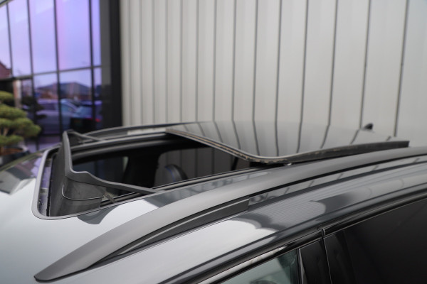 Volkswagen Tiguan 1.5 eHybrid R-Line Edition | 272PK | Massage | Adapt. onderstel | Pano | Sfeerverlichting | Keyless-go | Dynamic-light | NL-Auto