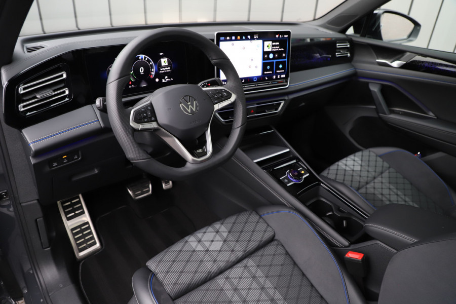Volkswagen Tiguan 1.5 eHybrid R-Line Edition | 272PK | Massage | Adapt. onderstel | Pano | Sfeerverlichting | Keyless-go | Dynamic-light | NL-Auto
