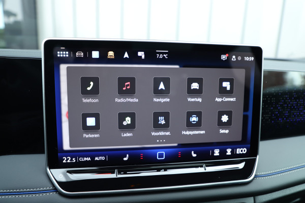 Volkswagen Tiguan 1.5 eHybrid R-Line Edition | 272PK | Massage | Adapt. onderstel | Pano | Sfeerverlichting | Keyless-go | Dynamic-light | NL-Auto