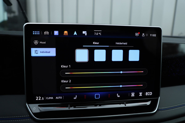 Volkswagen Tiguan 1.5 eHybrid R-Line Edition | 272PK | Massage | Adapt. onderstel | Pano | Sfeerverlichting | Keyless-go | Dynamic-light | NL-Auto