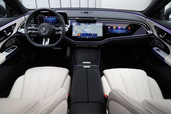 Mercedes-Benz E-Klasse Estate 300e AMG | 313PK | Head-up | Hyperscreen | Burmester 4D | Sfeerverlichting | Keyless-go | Distronic+ | Trekhaak | 2024.