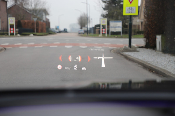 Mercedes-Benz E-Klasse Estate 300e AMG | 313PK | Head-up | Hyperscreen | Burmester 4D | Sfeerverlichting | Keyless-go | Distronic+ | Trekhaak | 2024.