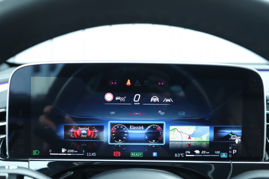 Mercedes-Benz E-Klasse Estate 300e AMG | 313PK | Head-up | Hyperscreen | Burmester 4D | Sfeerverlichting | Keyless-go | Distronic+ | Trekhaak | 2024.