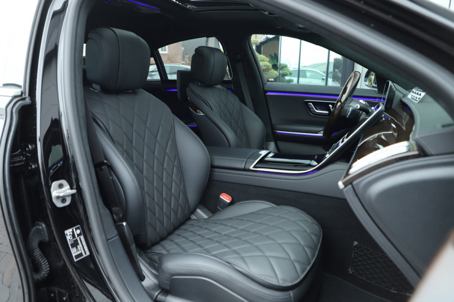 Mercedes-Benz S-Klasse 450e AMG | 408PK | Head-up | Entertainment | Luchtvering | Achterasbesturing | Massage | Digital-light | Keyless-go | 2024.