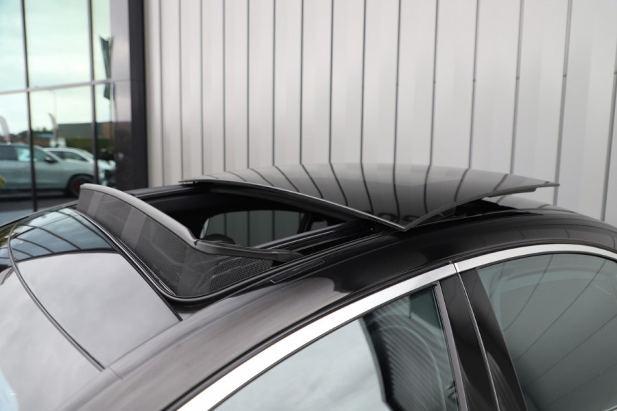 Mercedes-Benz S-Klasse 450e AMG | 408PK | Head-up | Entertainment | Luchtvering | Achterasbesturing | Massage | Digital-light | Keyless-go | 2024.