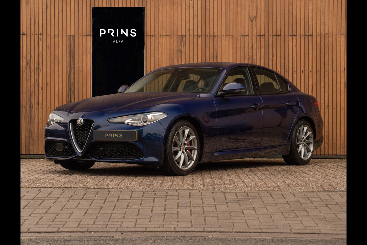 Alfa Romeo Giulia 2.0T Super | Veloce stoelen | Harman/Kardon | Veloce bumper | CarPlay