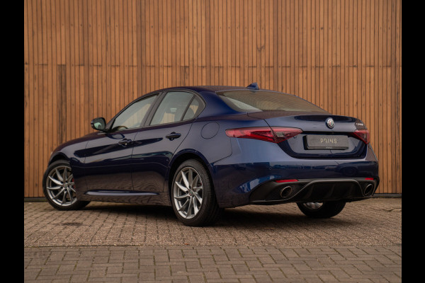 Alfa Romeo Giulia 2.0T Super | Veloce stoelen | Harman/Kardon | Veloce bumper | CarPlay