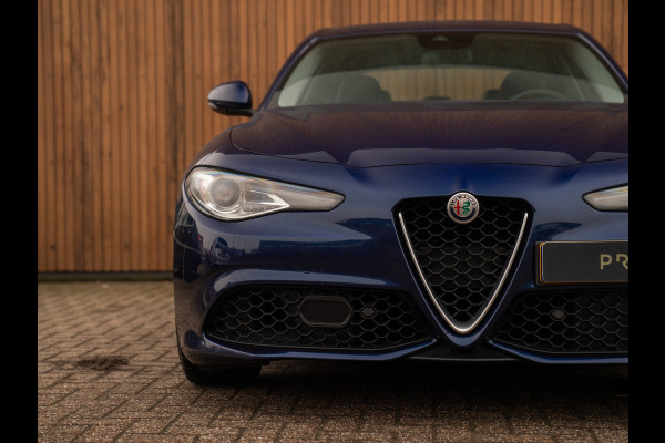 Alfa Romeo Giulia 2.0T Super | Veloce stoelen | Harman/Kardon | Veloce bumper | CarPlay