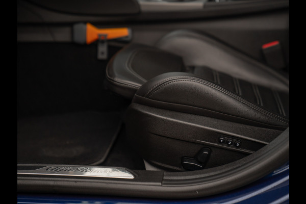 Alfa Romeo Giulia 2.0T Super | Veloce stoelen | Harman/Kardon | Veloce bumper | CarPlay