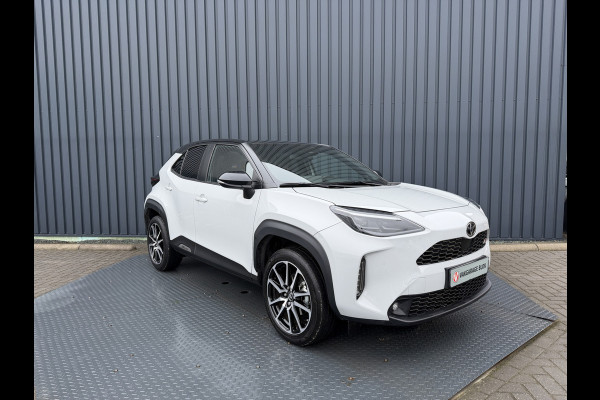 Toyota Yaris Cross 1.5 Hybrid GR Sport / Bi tone | Pano dak | JBL | Elektrische achterklep | Rijklaar!!!