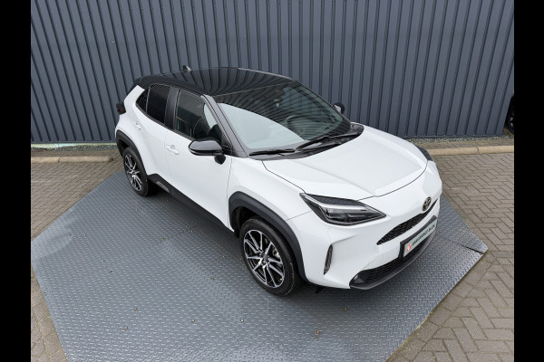 Toyota Yaris Cross 1.5 Hybrid GR Sport / Bi tone | Pano dak | JBL | Elektrische achterklep | Rijklaar!!!