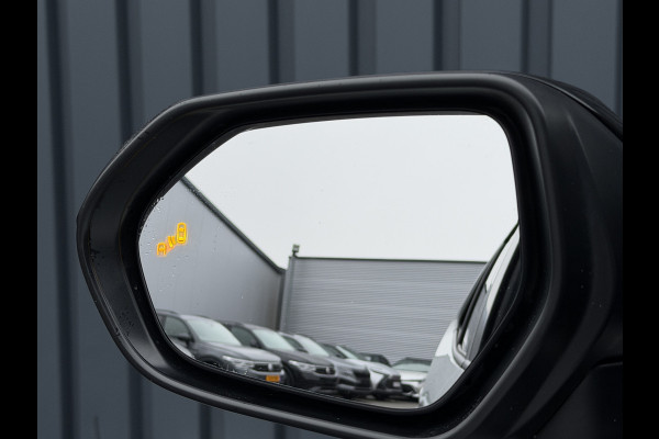 Toyota Yaris Cross 1.5 Hybrid GR Sport / Bi tone | Pano dak | JBL | Elektrische achterklep | Rijklaar!!!