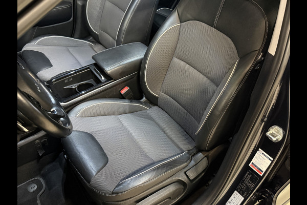 Kia e-Niro DynamicPlusLine 64 kWh | Schuifdak | Apple Carplay | Stoel/Stuurverwarming