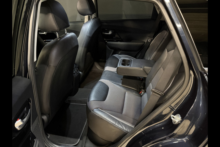 Kia e-Niro DynamicPlusLine 64 kWh | Schuifdak | Apple Carplay | Stoel/Stuurverwarming