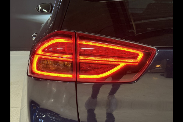 Kia e-Niro DynamicPlusLine 64 kWh | Schuifdak | Apple Carplay | Stoel/Stuurverwarming