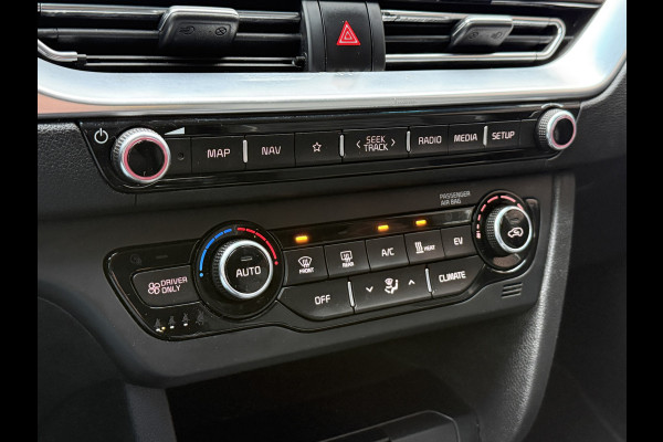 Kia e-Niro DynamicPlusLine 64 kWh | Schuifdak | Apple Carplay | Stoel/Stuurverwarming