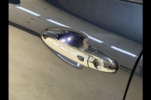 Kia e-Niro DynamicPlusLine 64 kWh | Schuifdak | Apple Carplay | Stoel/Stuurverwarming