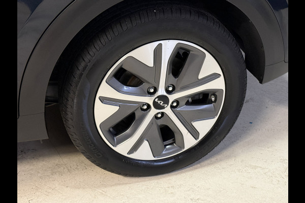 Kia e-Niro DynamicPlusLine 64 kWh | Schuifdak | Apple Carplay | Stoel/Stuurverwarming