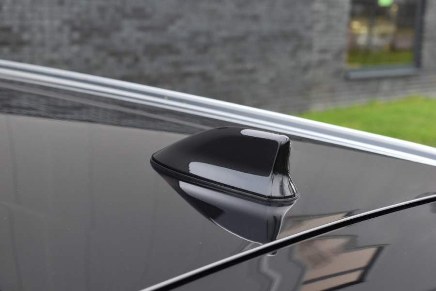 Toyota Corolla Touring Sports 1.2 Turbo Dynamic Automaat Trekhaak Btw auto 1e eigenaar