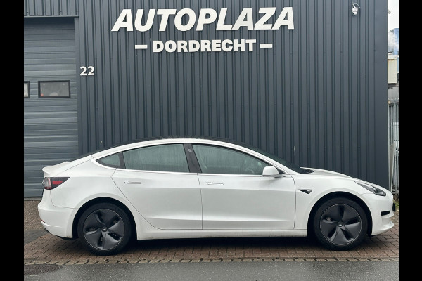 Tesla Model 3 Standard RWD Plus 60 kWh