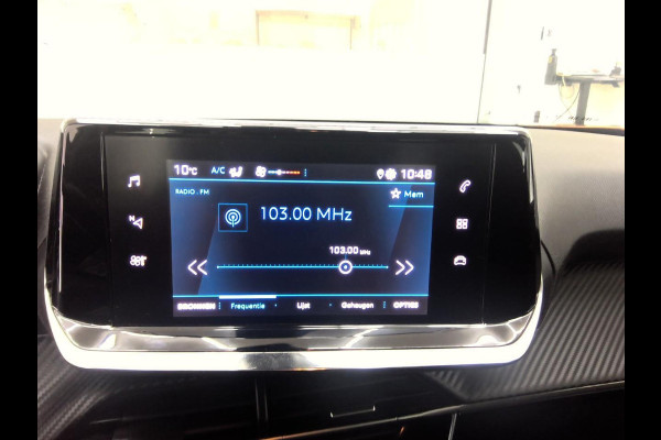 Peugeot 2008 1.2 PureTech Active AFNEEMBARE TREKHAAK/APPLE CARPLAY/CRUISE CONTROL