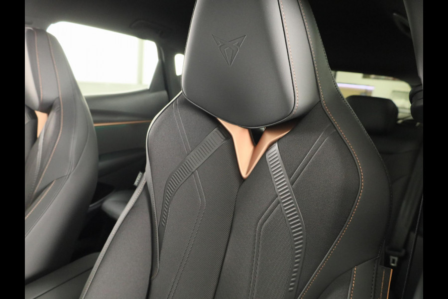 CUPRA Tavascan Business 82 kWh 282PK | Adaptieve Cruise Control | Warmtepomp | 21 Inch Velg | Navigatie | Elektrische Achterklep |