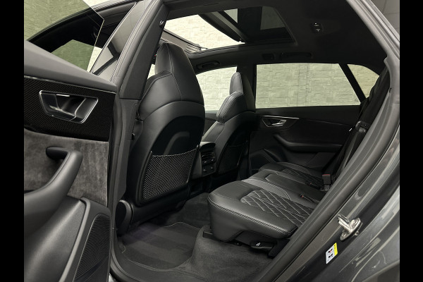Audi Q8 SQ8 4.0 V8 | RS-Stoelen | Panorama | Massage | Ventilatie | 23'' | B&O Sound | Trekhaak | Bovag Garantie | Carbon | Luchtvering | Black-Optic | Nw.Pr, 220733,=  | Memory | Leder | Matrix-LED | Carplay | 57800,= ex bpm en btw export | BTW Auto 81300,= ex btw.