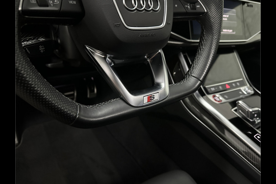 Audi Q8 SQ8 4.0 V8 | RS-Stoelen | Panorama | Massage | Ventilatie | 23'' | B&O Sound | Trekhaak | Bovag Garantie | Carbon | Luchtvering | Black-Optic | Nw.Pr, 220733,=  | Memory | Leder | Matrix-LED | Carplay | 57800,= ex bpm en btw export | BTW Auto 81300,= ex btw.
