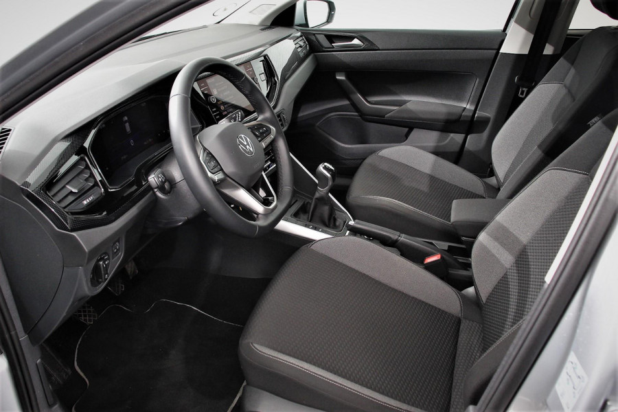 Volkswagen Polo 1.0 TSI Life Navigatie Climate Control Adaptive Cruise Control Lane/Side Assist Camera Licht + Zichtpakket Stoelverwarming Apple Carplay /Android Auto
