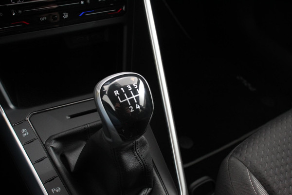 Volkswagen Polo 1.0 TSI Life Navigatie Climate Control Adaptive Cruise Control Lane/Side Assist Camera Licht + Zichtpakket Stoelverwarming Apple Carplay /Android Auto