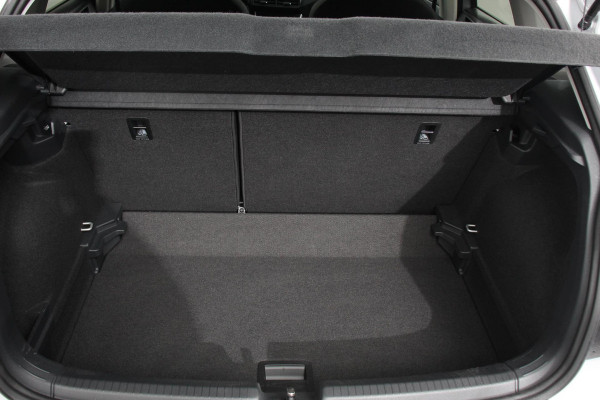 Volkswagen Polo 1.0 TSI Life Navigatie Climate Control Adaptive Cruise Control Lane/Side Assist Camera Licht + Zichtpakket Stoelverwarming Apple Carplay /Android Auto