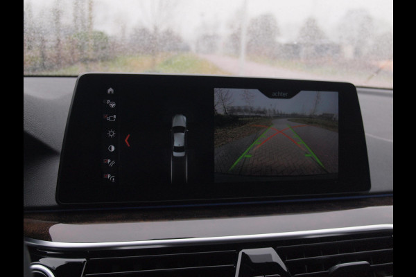 BMW 5 Serie 530i High Executive | M-Pakket | Camera | Sfeerverlichting | Automaat | NL-Auto |