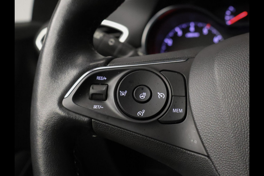 Opel Crossland 1.2 Turbo Level 4 Sport (APPLE CARPLAY,NAVI,CAMERA,PDC,STOEL/STUURVERWARMING,CLIMATE,CRUISE,SPORTSTOELEN,LM VELGEN)