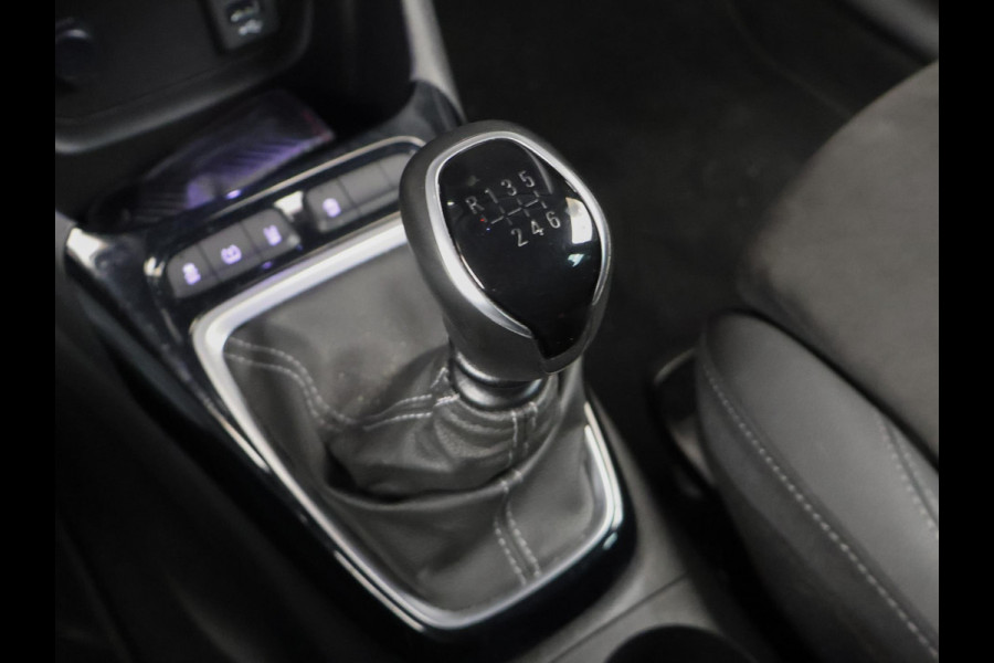 Opel Crossland 1.2 Turbo Level 4 Sport (APPLE CARPLAY,NAVI,CAMERA,PDC,STOEL/STUURVERWARMING,CLIMATE,CRUISE,SPORTSTOELEN,LM VELGEN)
